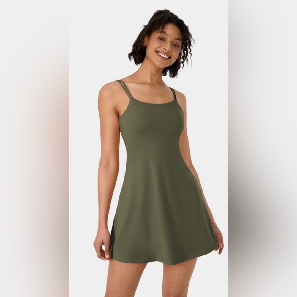 HALARA Everyday backless twisted dress
